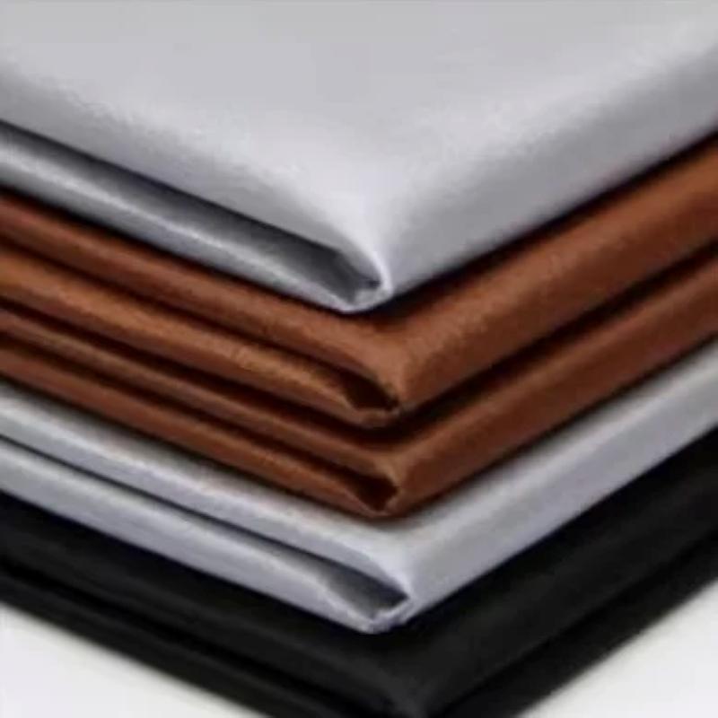Tissu satiné lisse de qualité  - Home Textiles Premium avis et prix